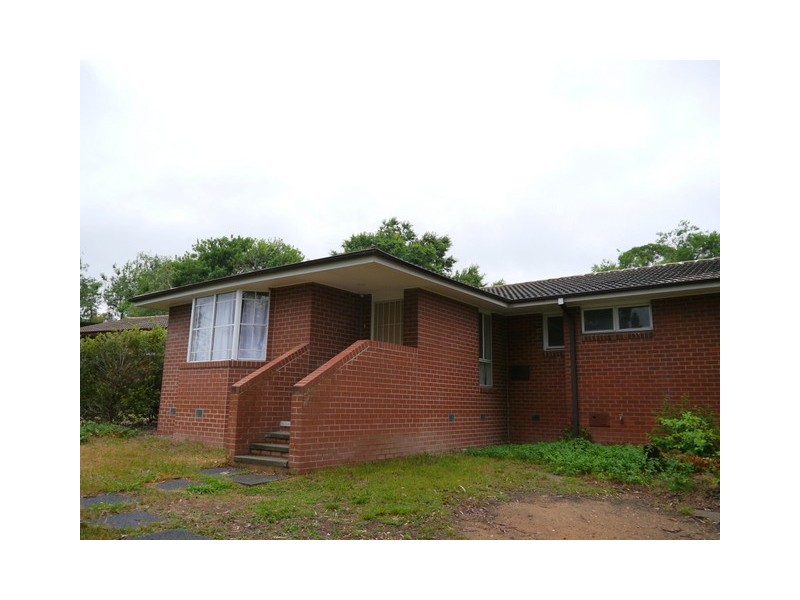 15 Aston Crescent, Cook ACT 2614