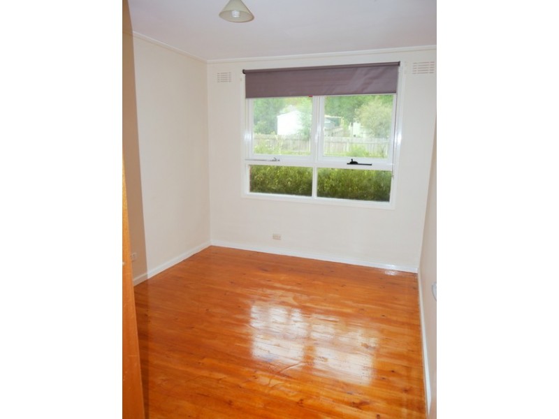 15 Aston Crescent, Cook ACT 2614