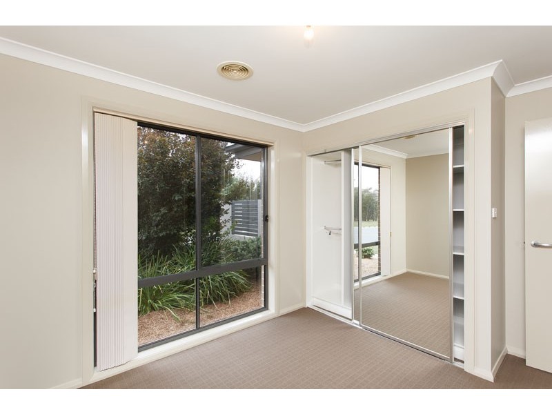 2/18 Jack Ryan Street, Forde ACT 2914