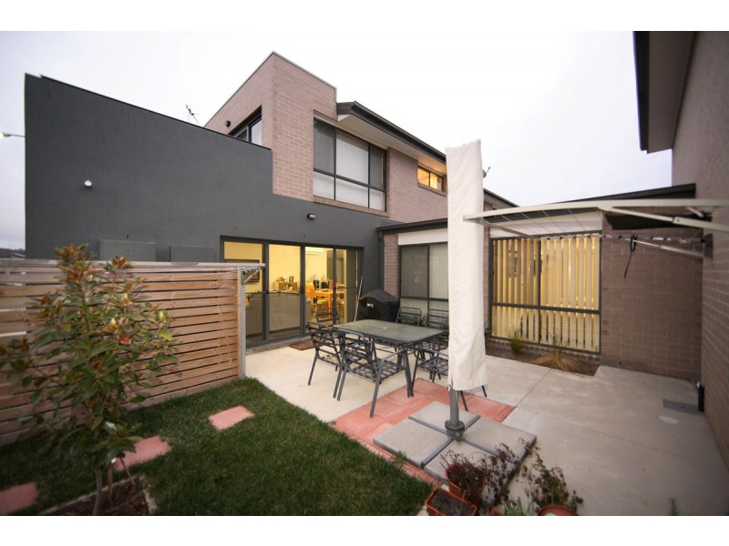 1 Doris Turner Street, Forde ACT 2914