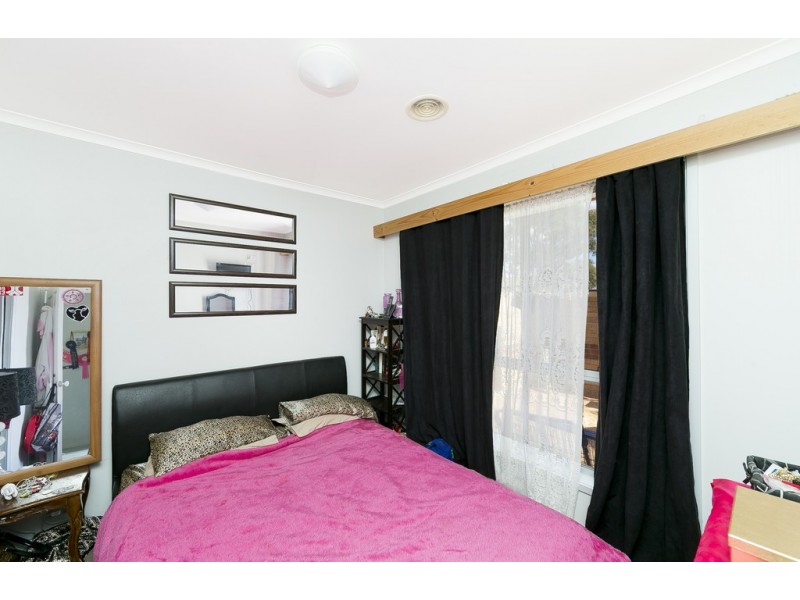 8 Yarrawonga Street, Ngunnawal ACT 2913