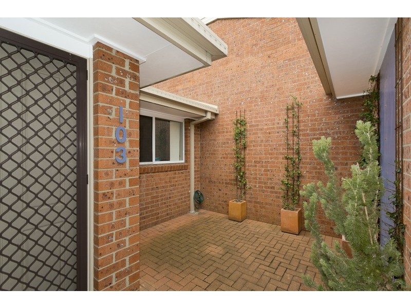 103/15 John Cleland Crescent, Florey ACT 2615