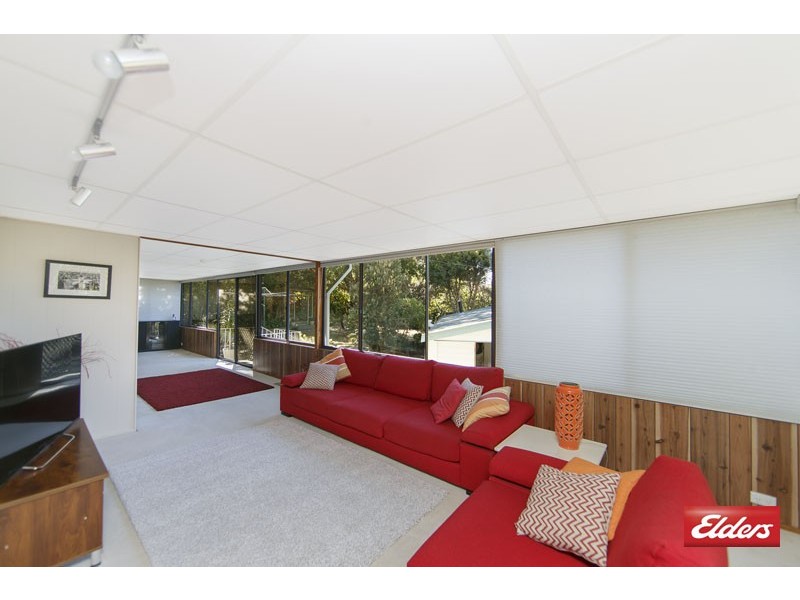 35 Badgery Street, Macquarie ACT 2614