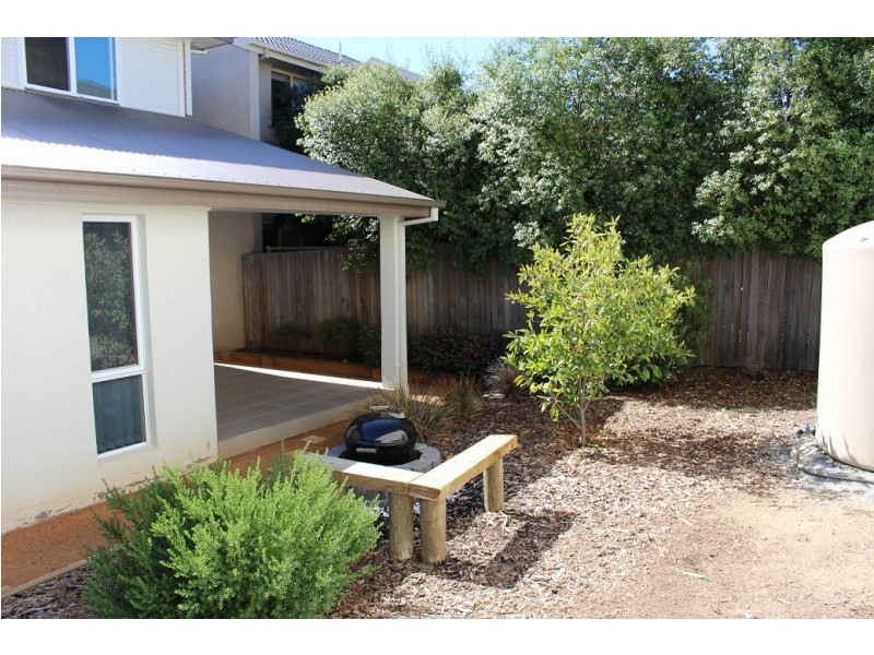 7 Devlin Street, Gungahlin ACT 2912