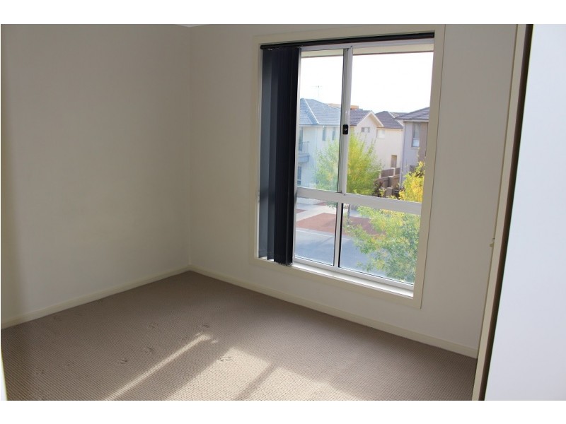 7 Devlin Street, Gungahlin ACT 2912