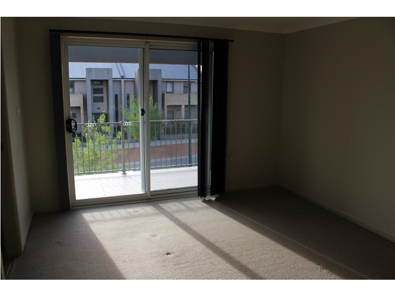 7 Devlin Street, Gungahlin ACT 2912