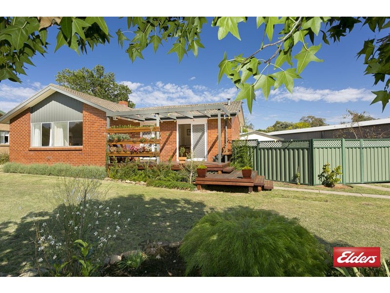 4 Lochbuy Street, Macquarie ACT 2614