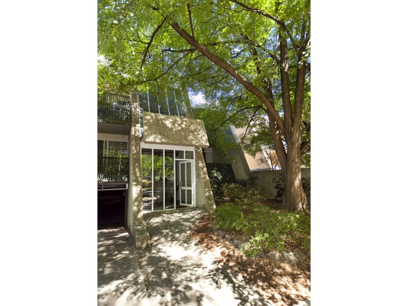 1/8 Howitt Street, Kingston ACT 2604