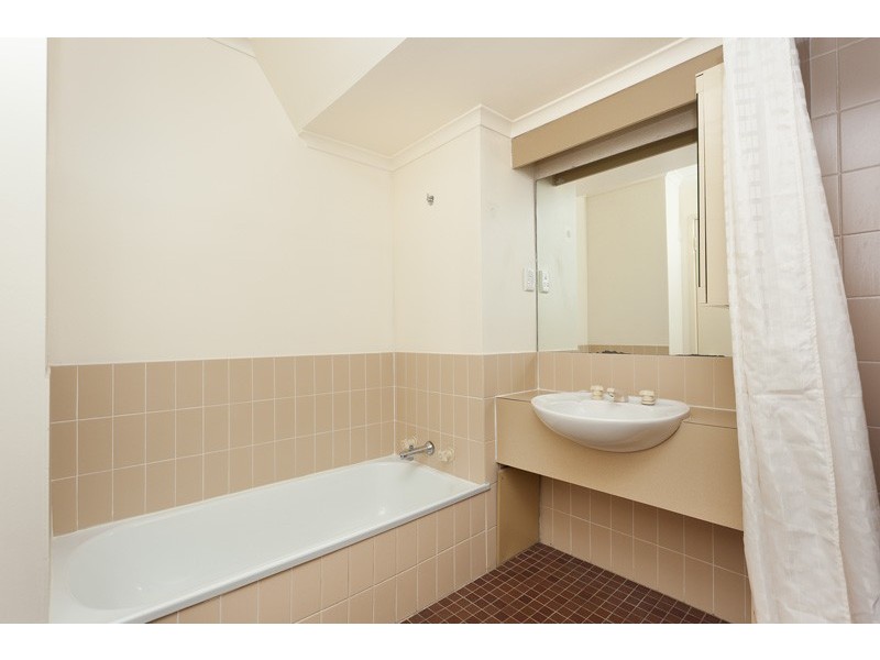 1/8 Howitt Street, Kingston ACT 2604