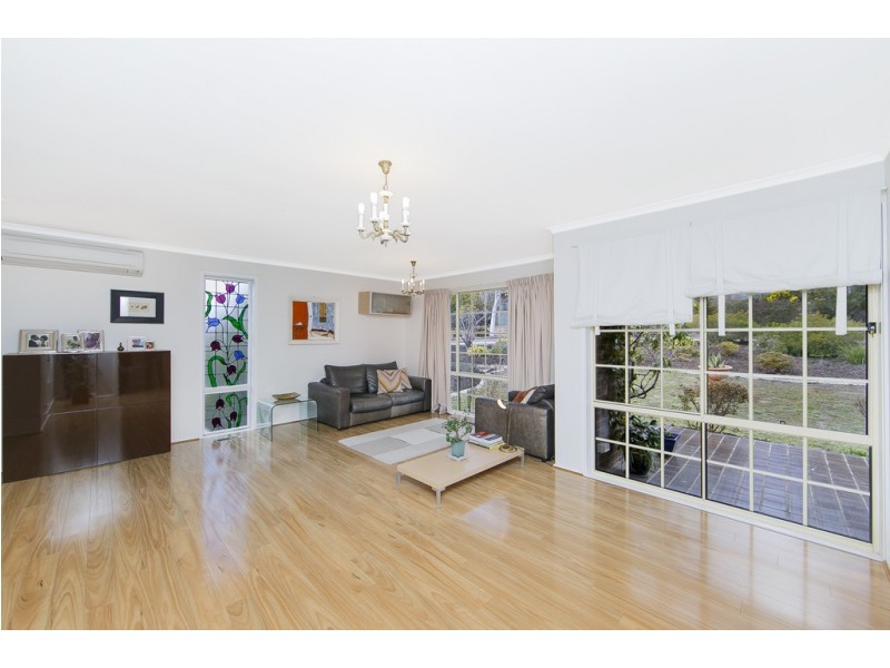 14 Kilby Crescent, Weetangera ACT 2614