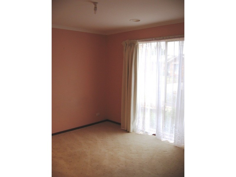 16 Laptz Close, Palmerston ACT 2913