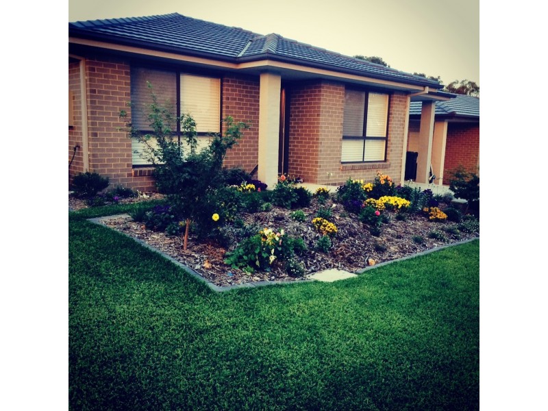 3 Annie Douglas Street, Casey ACT 2913