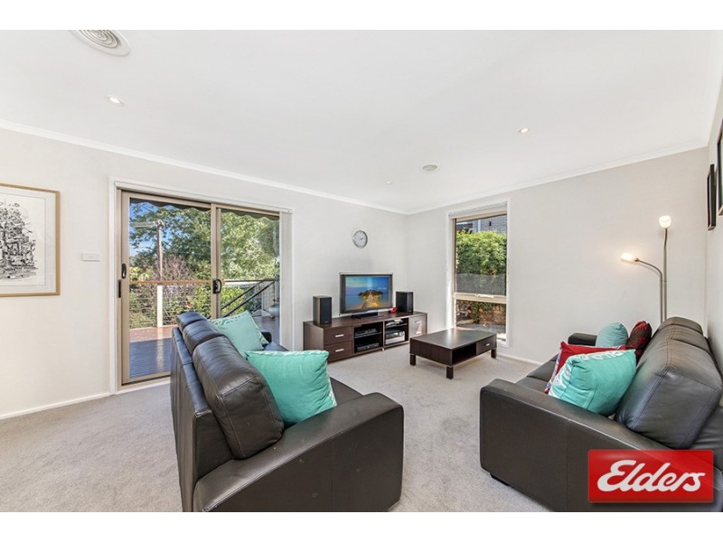 35 Saville Close, Melba NSW 2615
