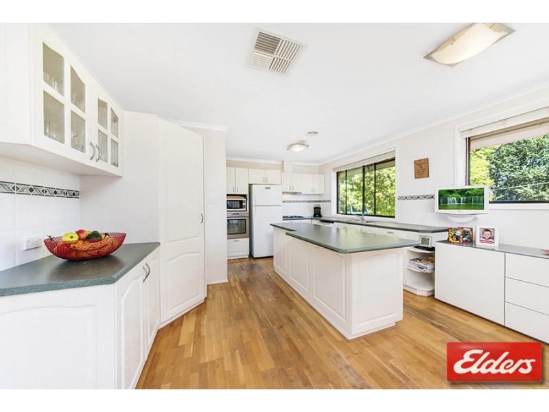 35 Saville Close, Melba NSW 2615
