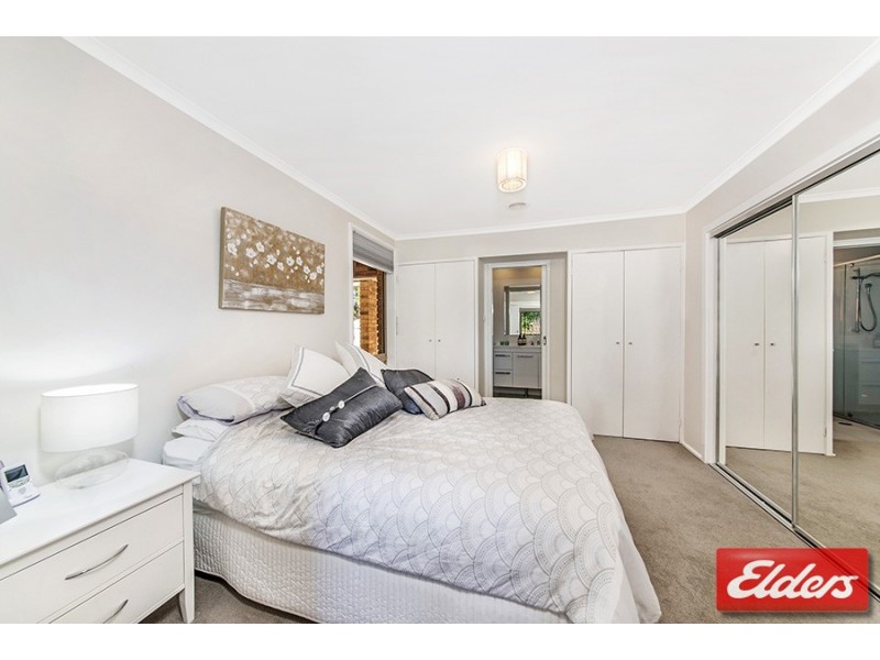 35 Saville Close, Melba NSW 2615