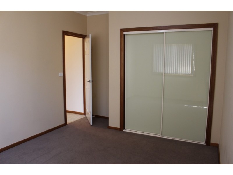 25 Ruth Bedford Street, Franklin ACT 2913