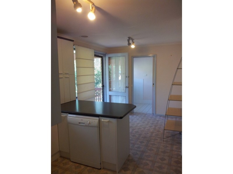 6 Berne Crescent, Macgregor ACT 2615