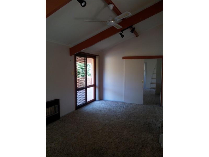 6 Berne Crescent, Macgregor ACT 2615