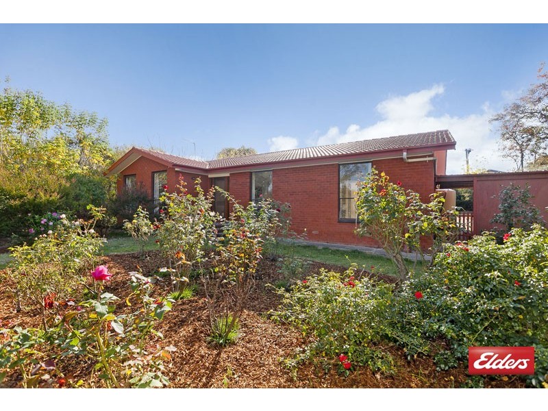10 Keeling Place, Kambah ACT 2902