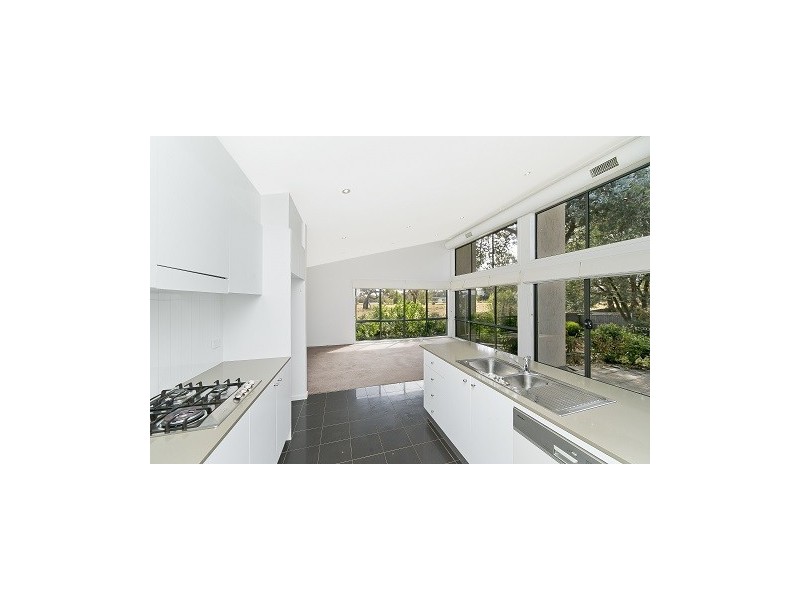 71/395 antill street, Watson ACT 2602