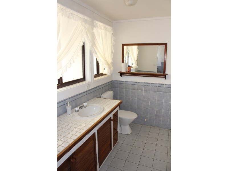 137 Chuculba Crescent, Giralang ACT 2617