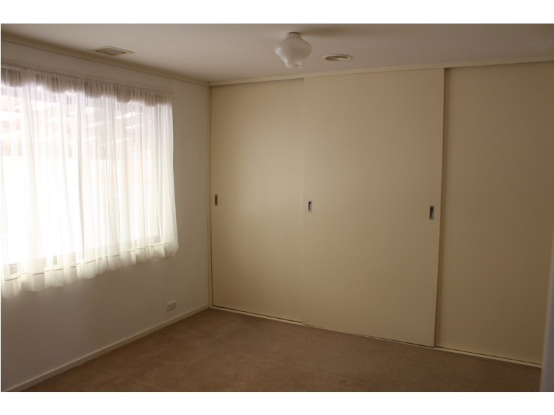 137 Chuculba Crescent, Giralang ACT 2617