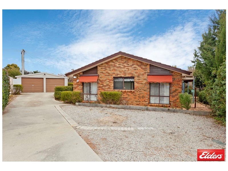 10 Quambone Place, Isabella Plains ACT 2905