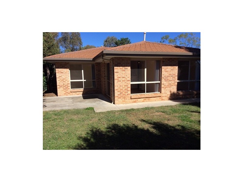 52 Britten-Jones Drive, Holt ACT 2615