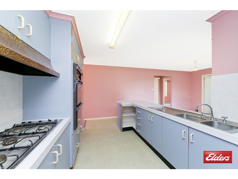 13 Wolff Crescent, Latham ACT 2615