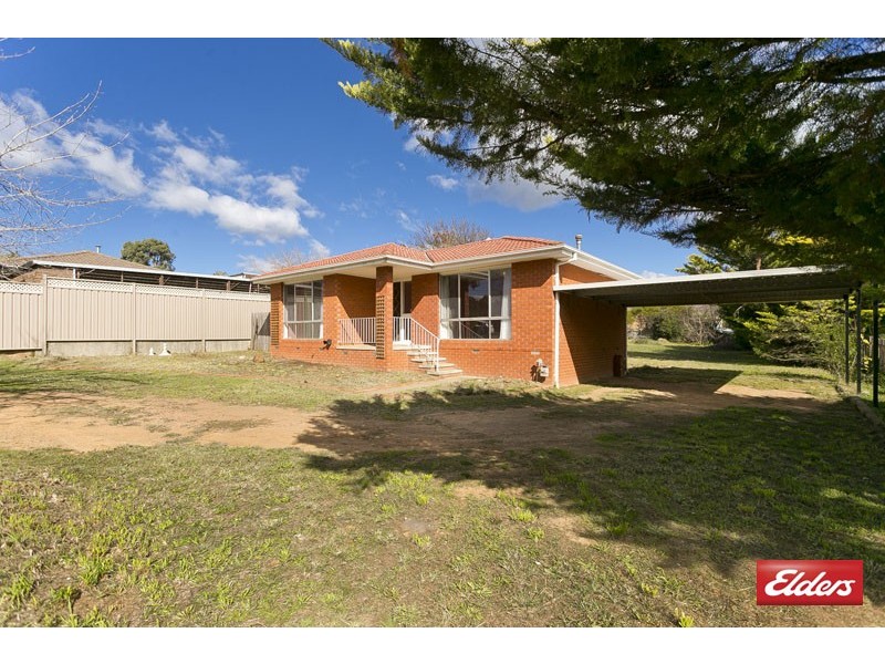 13 Wolff Crescent, Latham ACT 2615