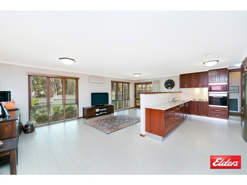 113 Dexter Street, Cook ACT 2614