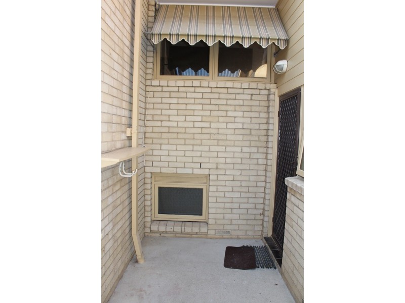 18 Teague Street, Cook ACT 2614