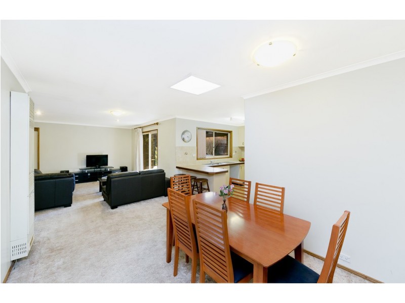 40 Summerville Crescent, Florey ACT 2615