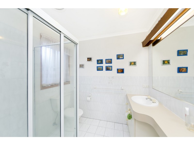 40 Summerville Crescent, Florey ACT 2615