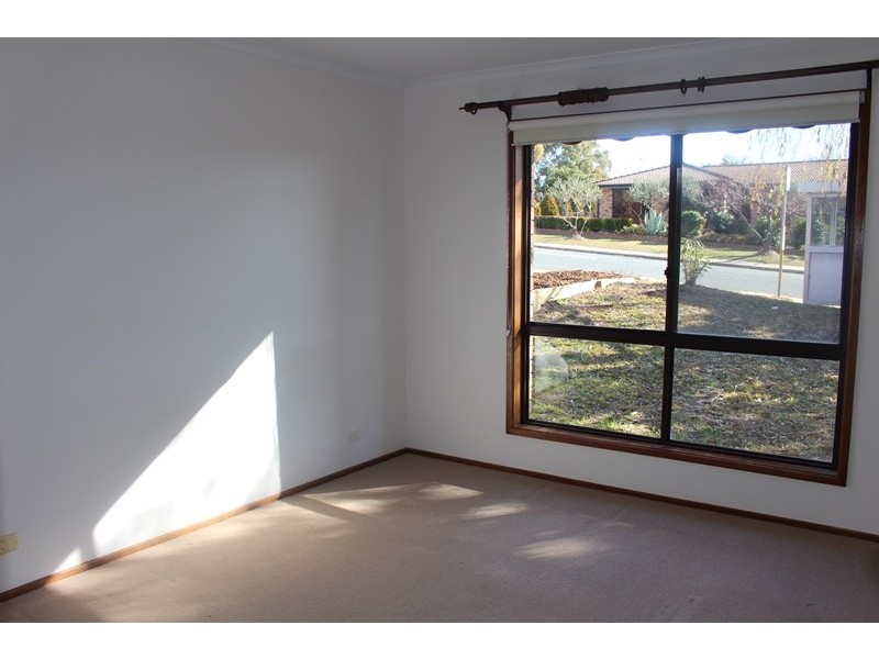 111 Ratcliffe Crescent, Florey ACT 2615