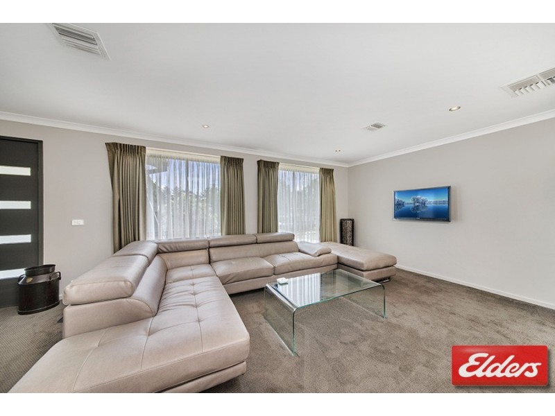 10 Glencross Street, Chisholm ACT 2905