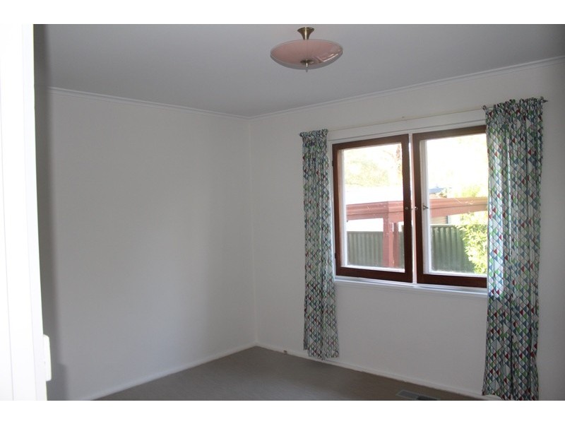 11 Arabana Street, Aranda ACT 2614