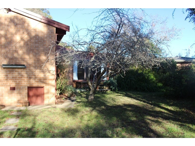 11 Arabana Street, Aranda ACT 2614