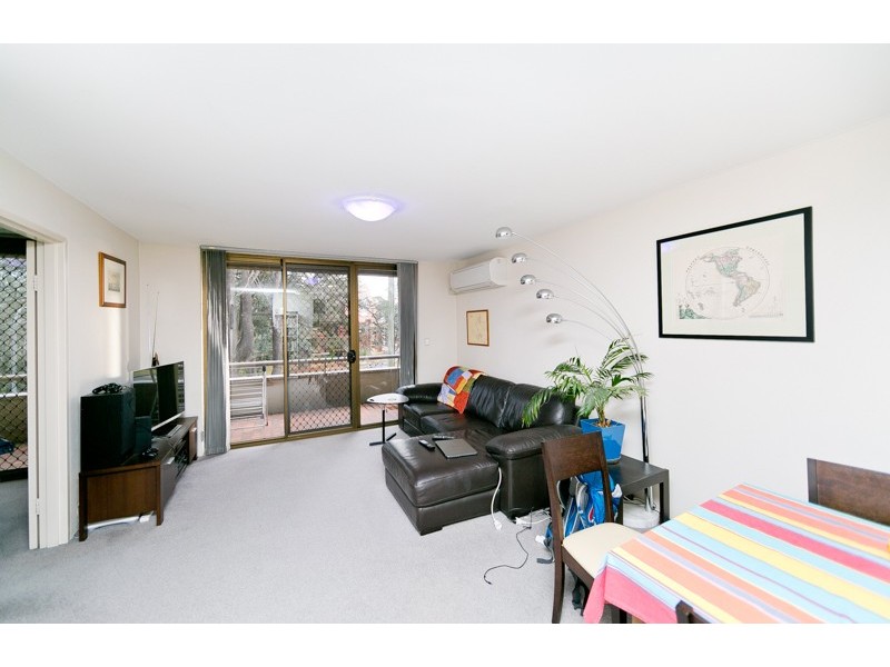 212/10 Currie Crescent, Griffith ACT 2603