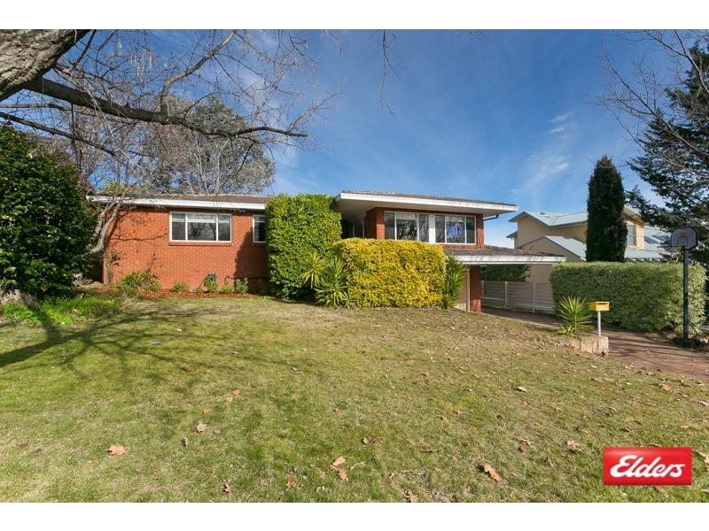 26 Bamford Street, Hughes ACT 2605