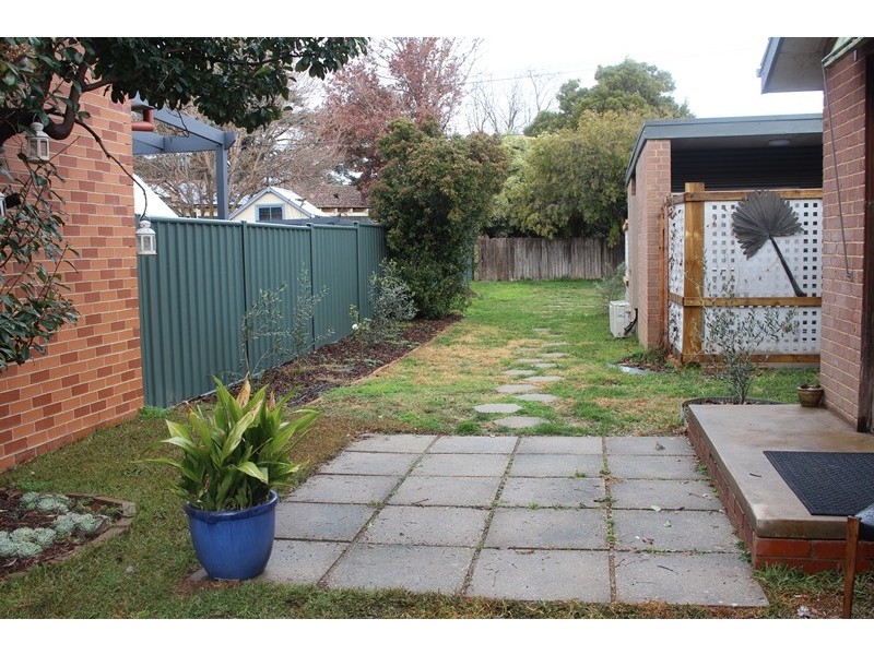 13A Hedley, Hackett ACT 2602