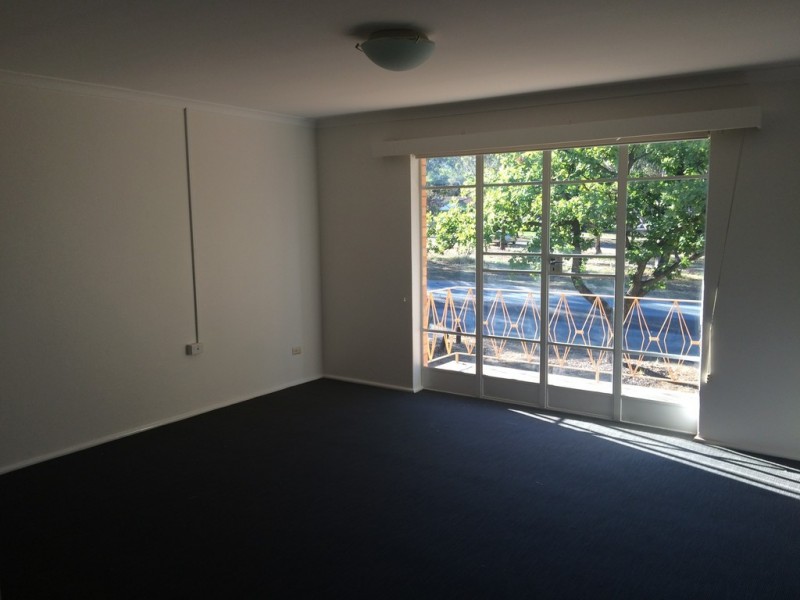 10/271 Antill Street, Watson ACT 2602