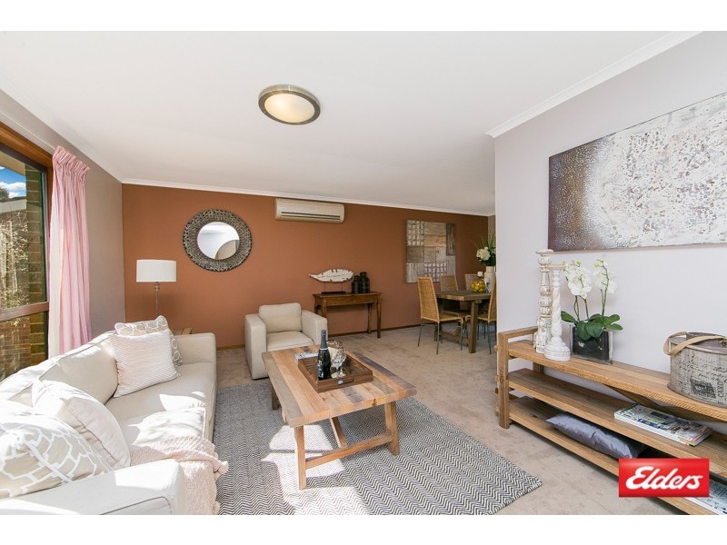 10 Lidgett Place, Florey ACT 2615