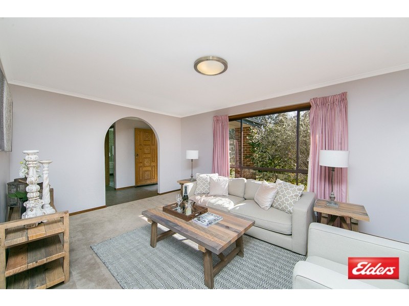 10 Lidgett Place, Florey ACT 2615