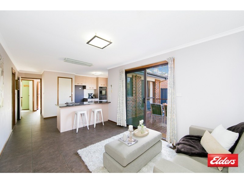 10 Lidgett Place, Florey ACT 2615