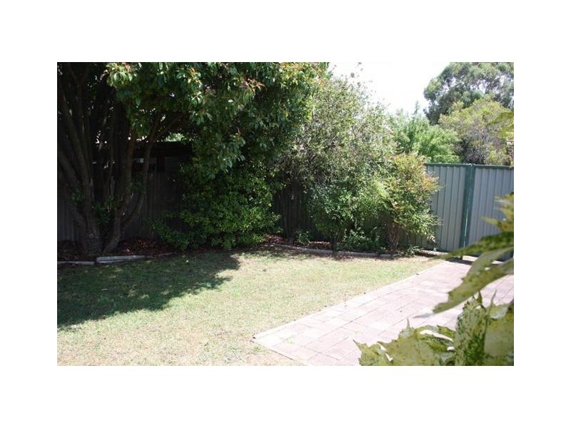 30 Warring Place, Giralang ACT 2617