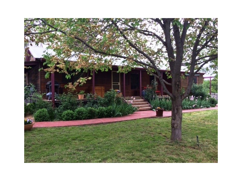 4 Woods Close, Murrumbateman NSW 2582