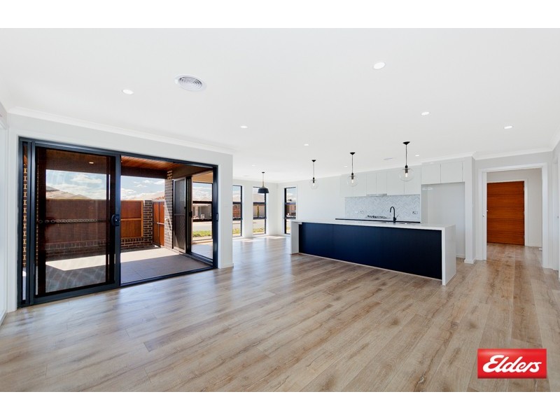 93 Lance Hill Avenue, Dunlop ACT 2615