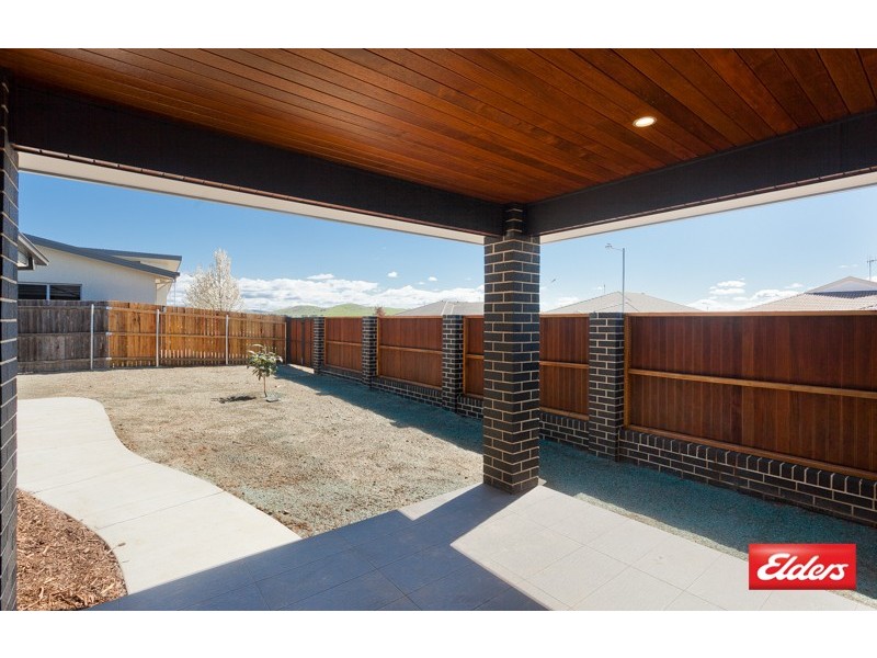 93 Lance Hill Avenue, Dunlop ACT 2615