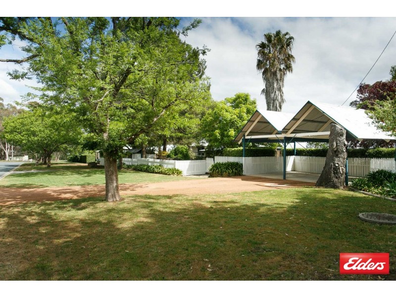 3 Alexandra Street, Hall ACT 2618